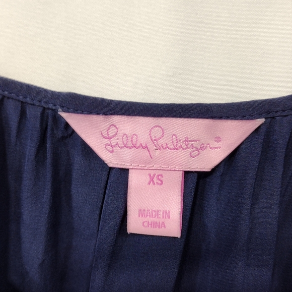Lilly Pulitzer 100% Silk Candice Top Women's XS True Navy Retro Y2K Minimalist - Picture 9 of 11